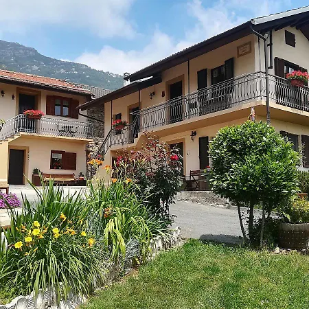 Il Cuore Dei Foresti Villar San Costanzo